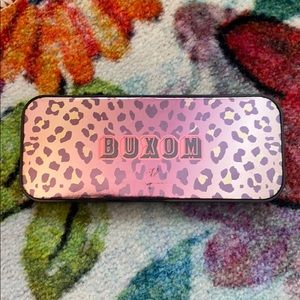 Buxom eye shadow palette